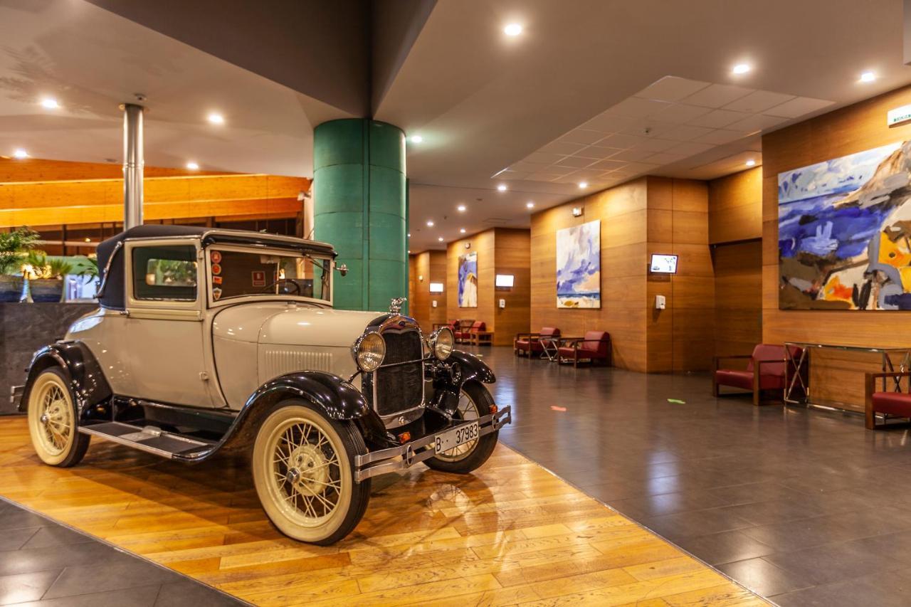 Hotel Puerta De Bilbao Barakaldo Eksteriør bilde