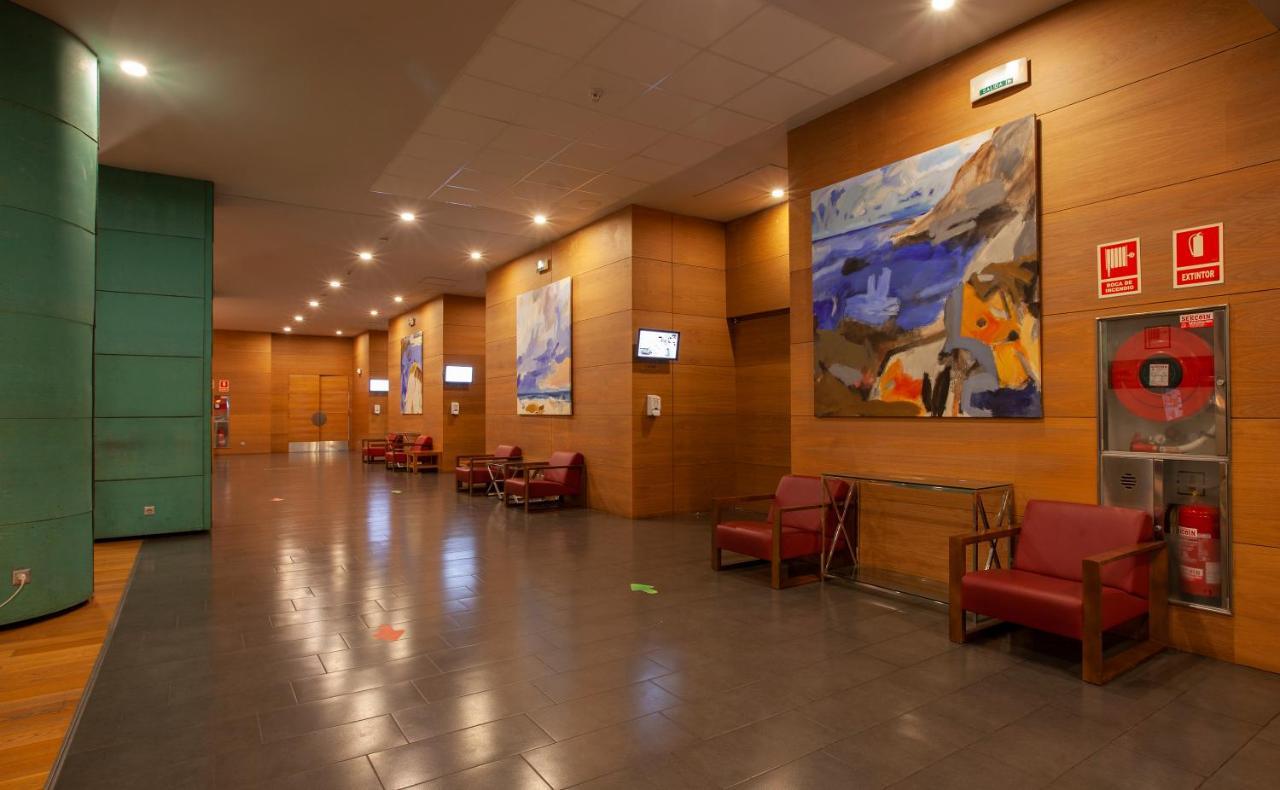 Hotel Puerta De Bilbao Barakaldo Eksteriør bilde